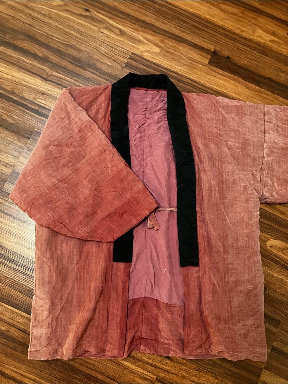 Rust-Pink Silk Kimono Jacket with Black Trim - Picture 2 of 5